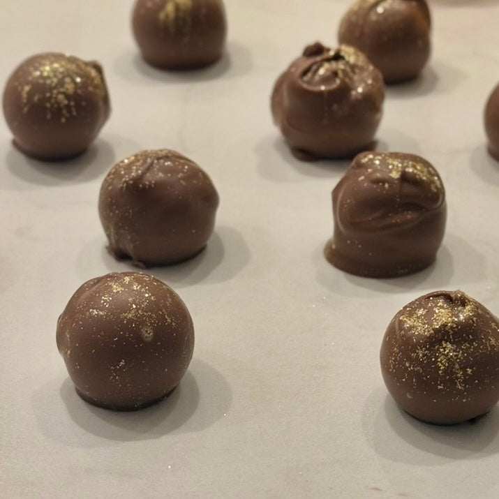 Milk Chocolate Salted Caramel Truffle Box (12)