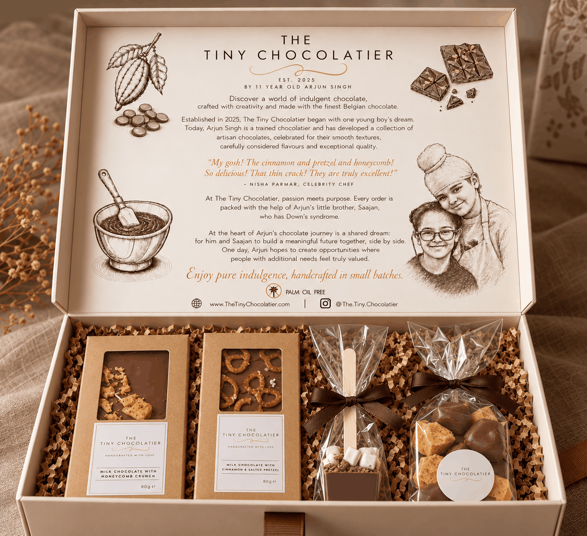 Tiny Chocolatier magnetic keepsake gift box with ribbon pull