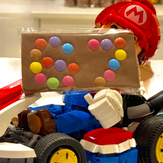 The “6/7” Milk Chocolate with Candied Crunch Bar