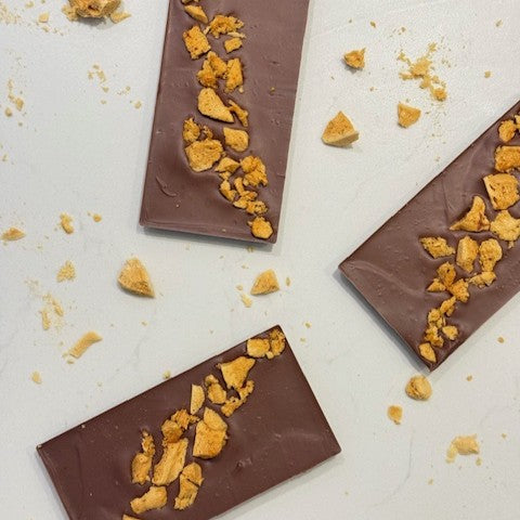 Milk Chocolate with Honeycomb Crunch Bar
